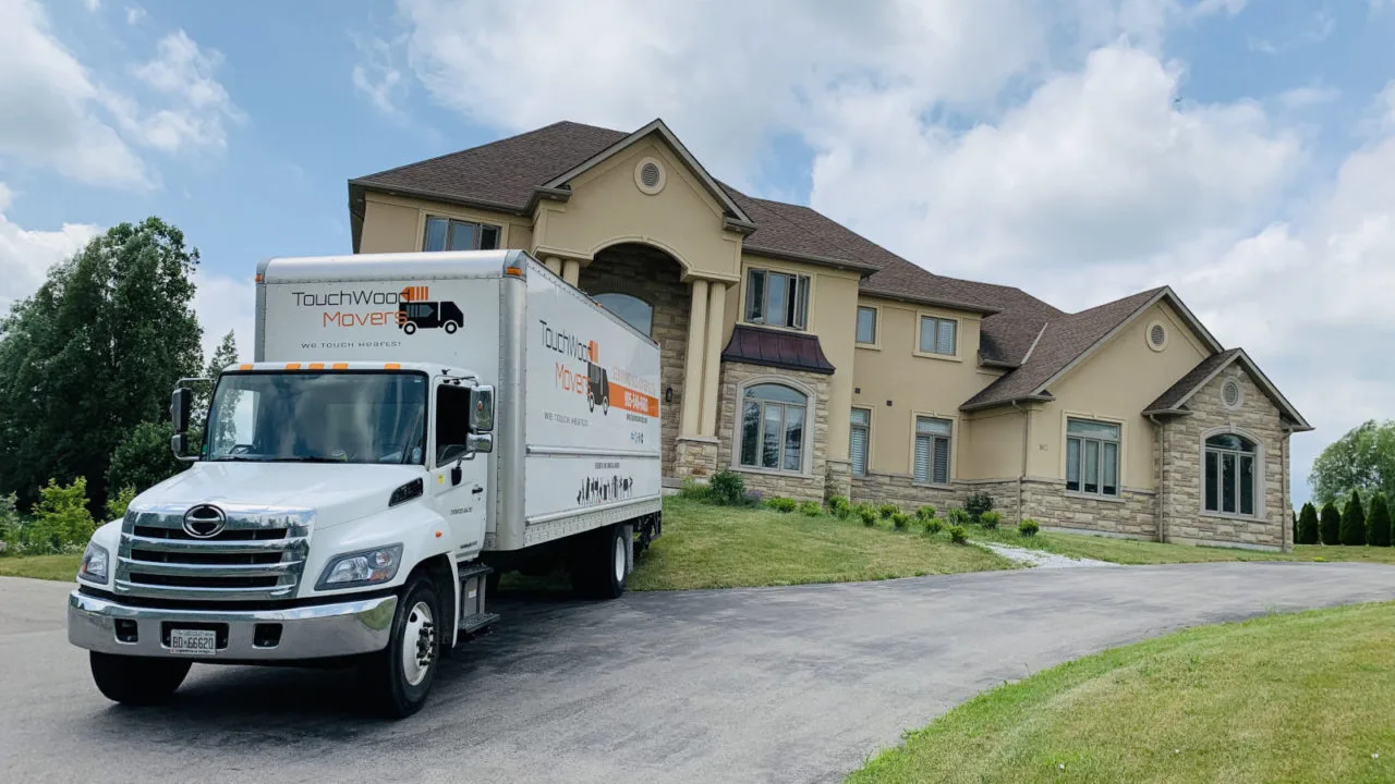 Markham movers